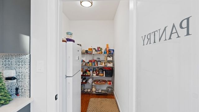 46 Magnolia Dr, Swansea, MA 02777