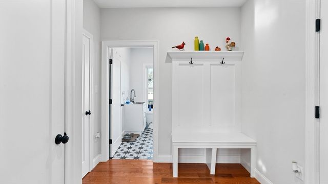 46 Magnolia Dr, Swansea, MA 02777