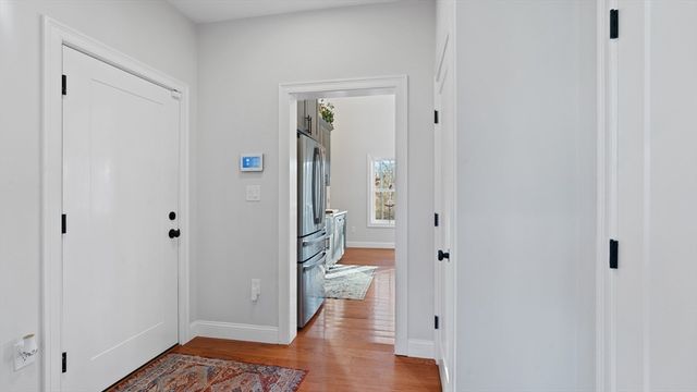 46 Magnolia Dr, Swansea, MA 02777