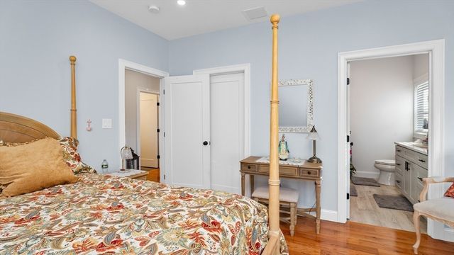 46 Magnolia Dr, Swansea, MA 02777