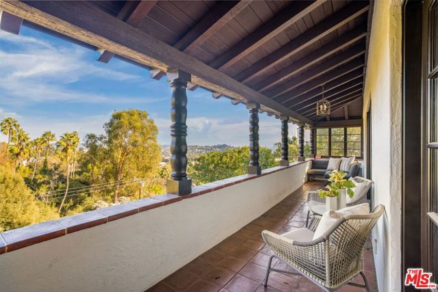 4778 Bonvue Avenue, Los Angeles, CA 90027