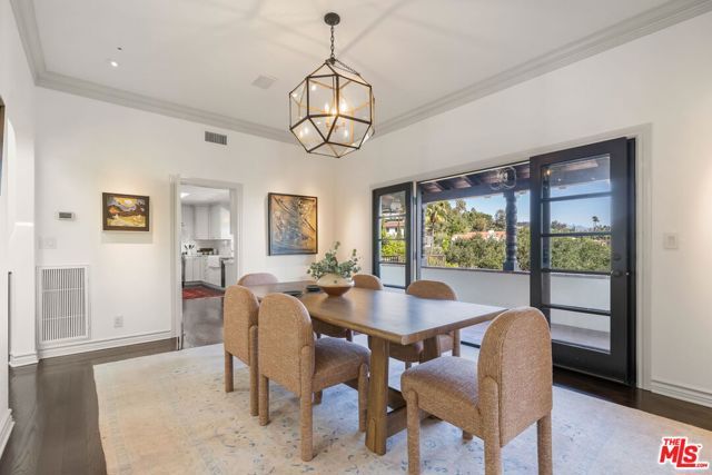 4778 Bonvue Avenue, Los Angeles, CA 90027