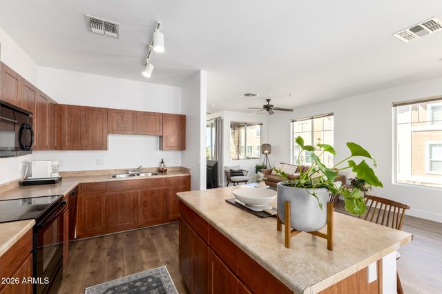 22125 N 29TH Avenue 107, Phoenix, AZ 85027