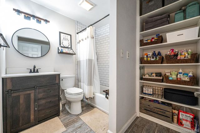 792 Frankford Road, West Babylon, NY 11704