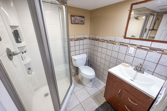 792 Frankford Road, West Babylon, NY 11704