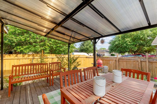 101 Texas Ash CV, Manchaca, TX 78652
