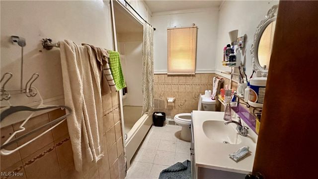 22 Uhler Avenue, Akron, OH 44310