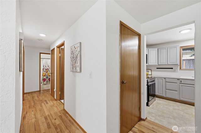 22250 NE Sea Vista, Poulsbo, WA 98370