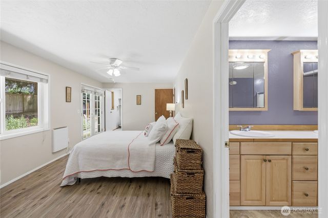 22250 NE Sea Vista, Poulsbo, WA 98370