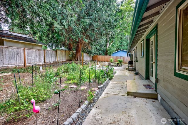 22250 NE Sea Vista, Poulsbo, WA 98370