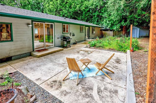 22250 NE Sea Vista, Poulsbo, WA 98370
