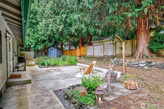 22250 NE Sea Vista, Poulsbo, WA 98370
