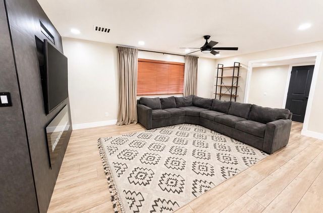 1237 E Riviera Drive, Tempe, AZ 85282