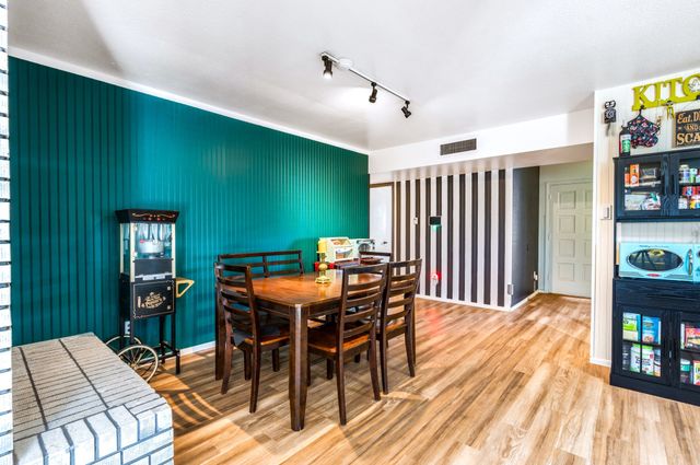 613 Jane Street NE, Albuquerque, NM 87123