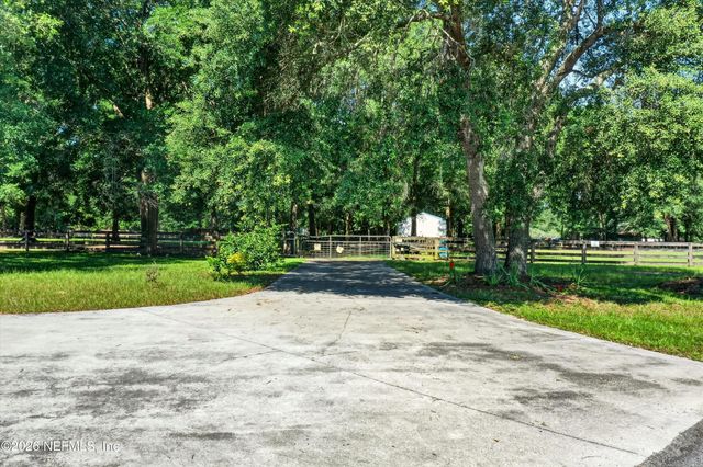 1735 HAGANS RIDGE Court, Green Cove Springs, FL 32043
