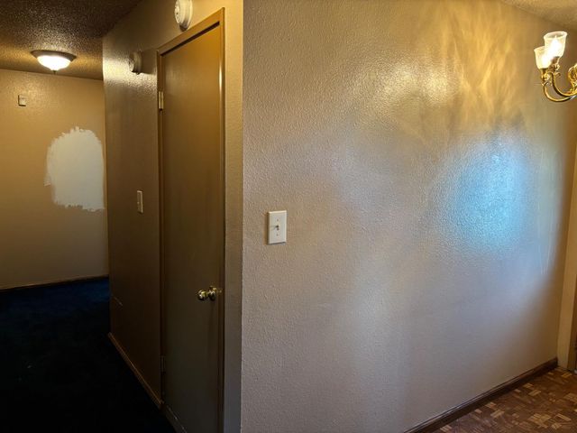 9852 Margaret Ct, Delhi, CA 95315