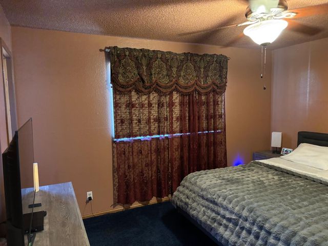 9852 Margaret Ct, Delhi, CA 95315