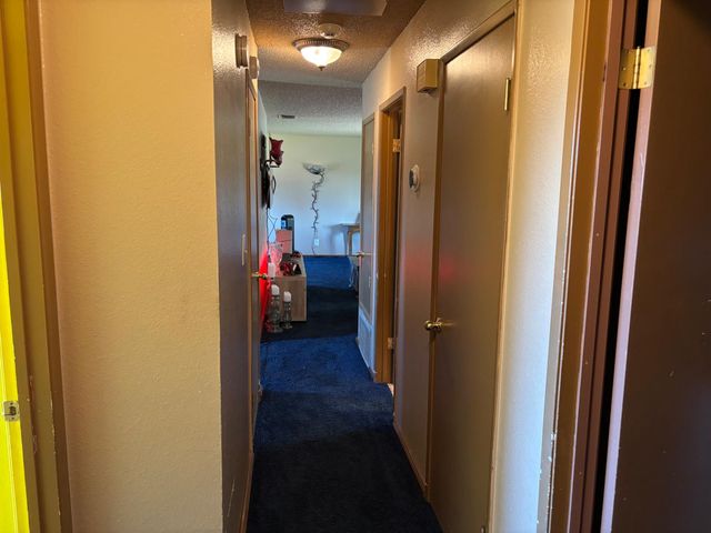 9852 Margaret Ct, Delhi, CA 95315