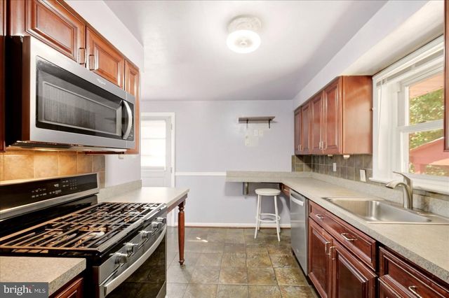 3447 22ND ST S, Arlington, VA 22204