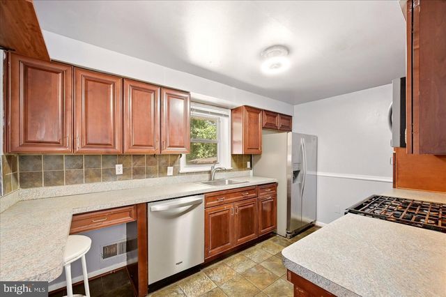 3447 22ND ST S, Arlington, VA 22204