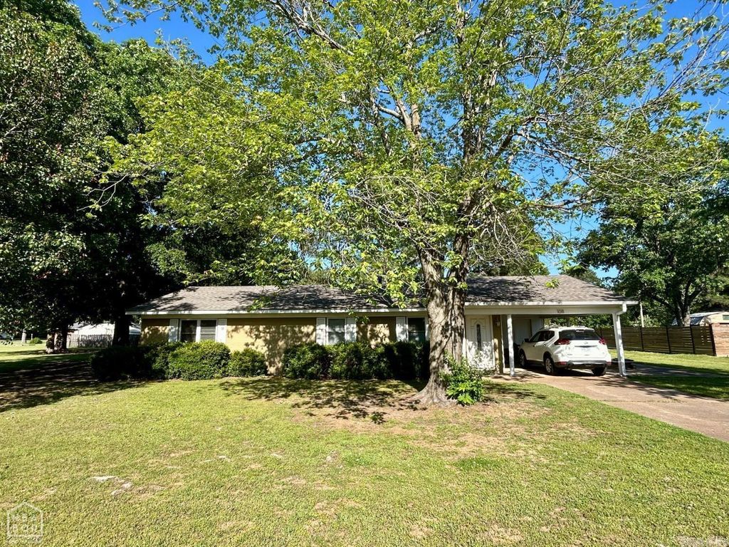 108 N Pecan, Tuckerman, AR 72473