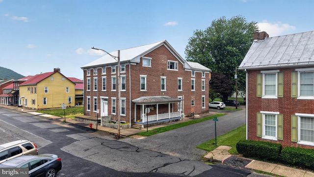 216 N FRONT ST, Liverpool, PA 17045