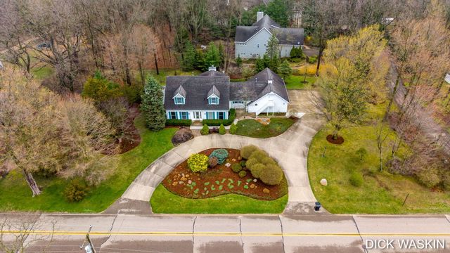 6515 Clearbrook Drive, Saugatuck, MI 49453
