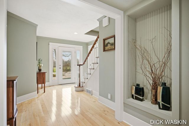 6515 Clearbrook Drive, Saugatuck, MI 49453