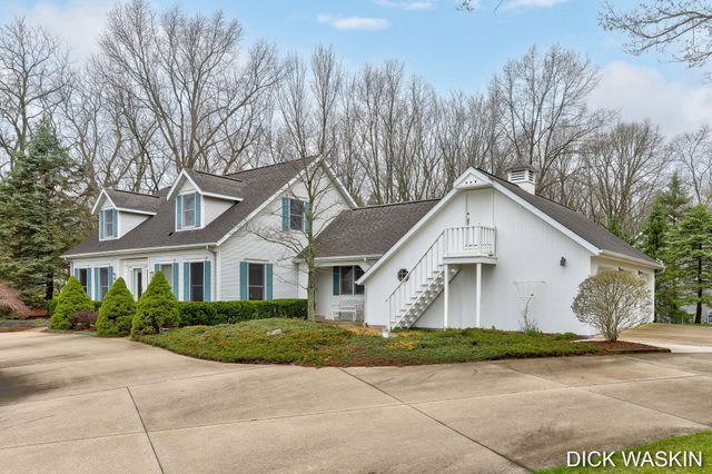 6515 Clearbrook Drive, Saugatuck, MI 49453