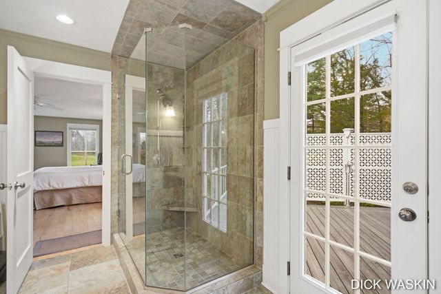 6515 Clearbrook Drive, Saugatuck, MI 49453