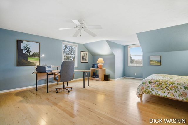 6515 Clearbrook Drive, Saugatuck, MI 49453