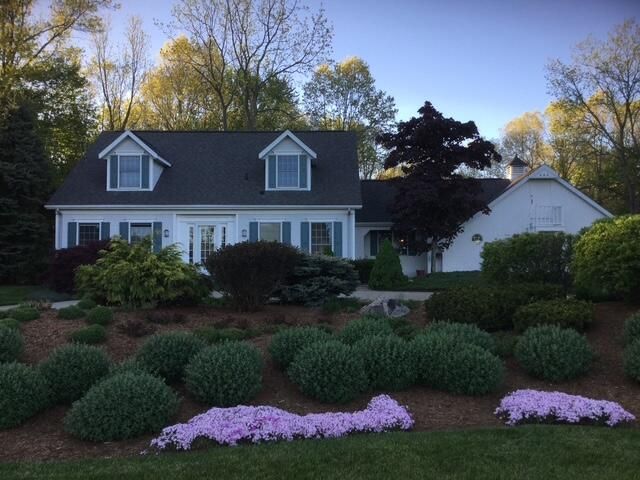 6515 Clearbrook Drive, Saugatuck, MI 49453
