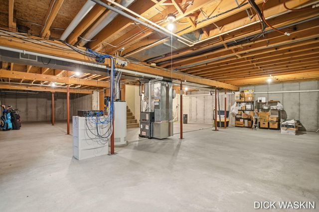 6515 Clearbrook Drive, Saugatuck, MI 49453