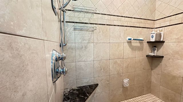 172 Arah Street, Manchester, NH 03104