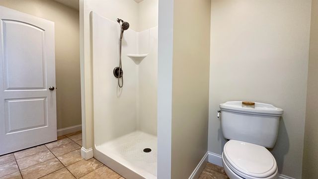 172 Arah Street, Manchester, NH 03104