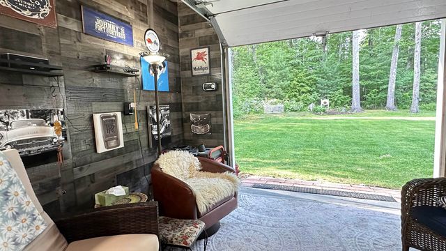 172 Arah Street, Manchester, NH 03104