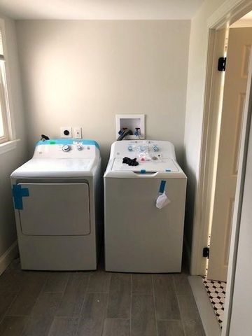 15 Rock Street 1, Bristol, RI 02809