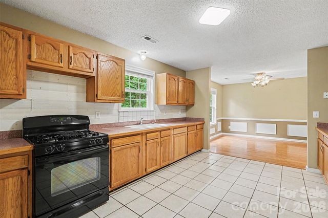 1805 Lillian Lane, Fort Mill, SC 29708