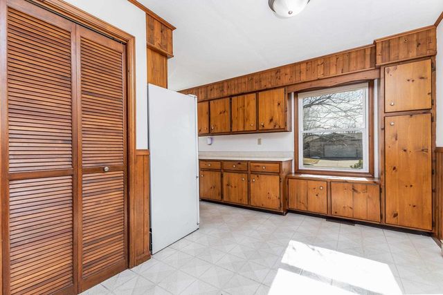 550 Grandview Lane, Platteville, WI 53818