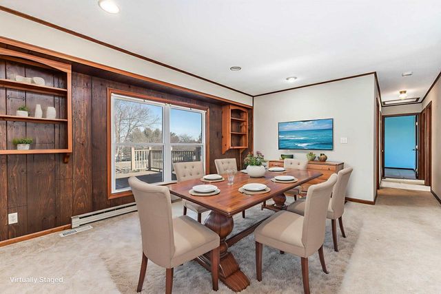 550 Grandview Lane, Platteville, WI 53818