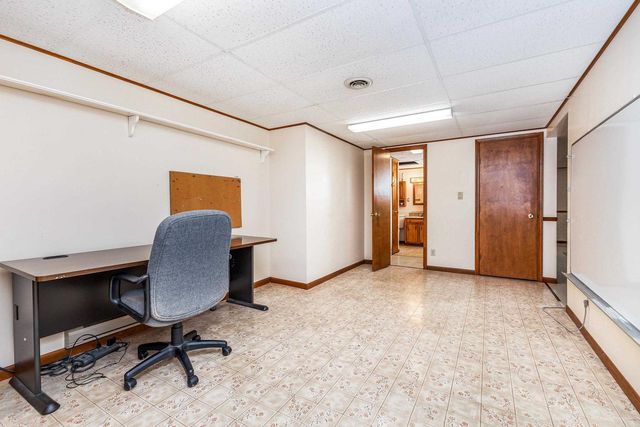 550 Grandview Lane, Platteville, WI 53818