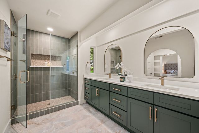 800 Tanglewood Lane, Arlington, TX 76012