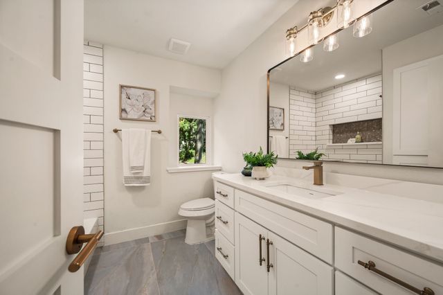 800 Tanglewood Lane, Arlington, TX 76012