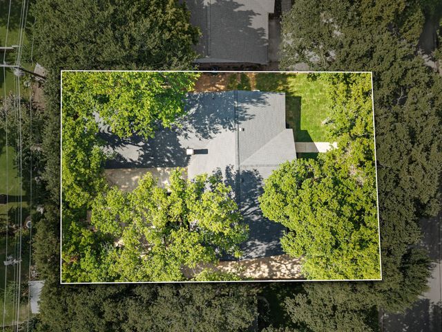 800 Tanglewood Lane, Arlington, TX 76012