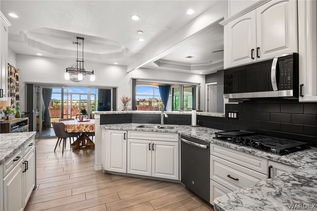 3810 Katie Lane Loop, Kingman, AZ 86401