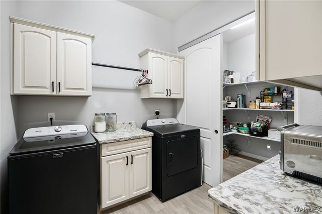 3810 Katie Lane Loop, Kingman, AZ 86401