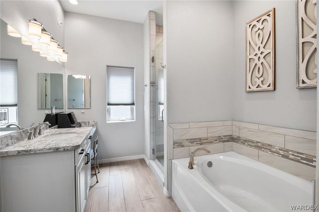 3810 Katie Lane Loop, Kingman, AZ 86401