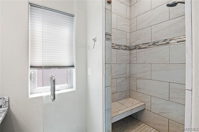 3810 Katie Lane Loop, Kingman, AZ 86401