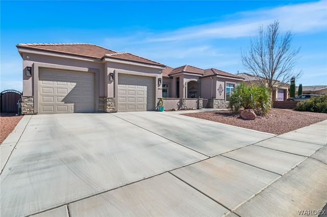 3810 Katie Lane Loop, Kingman, AZ 86401
