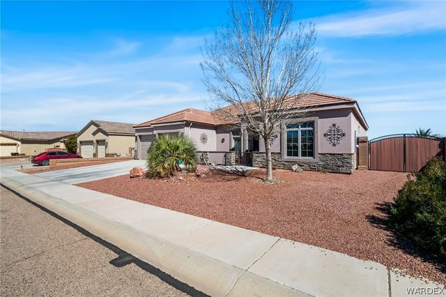 3810 Katie Lane Loop, Kingman, AZ 86401